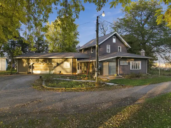 1036 Yukon Avenue, Sumner, IA 50674