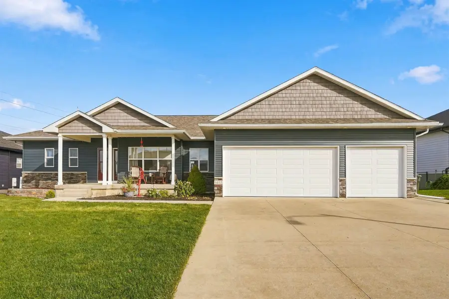 4412 Ironwood Drive, Cedar Falls, IA 50613 - #2