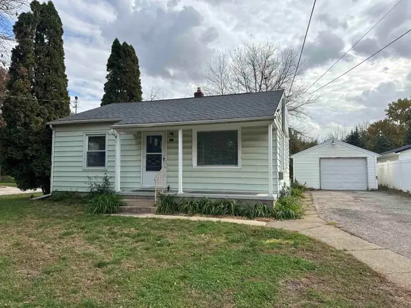 1128 Longfellow Avenue, Waterloo, IA 50703