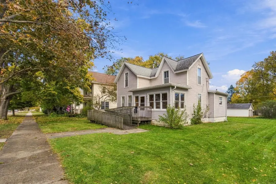 516 Olive Street, Cedar Falls, IA 50613 - #3
