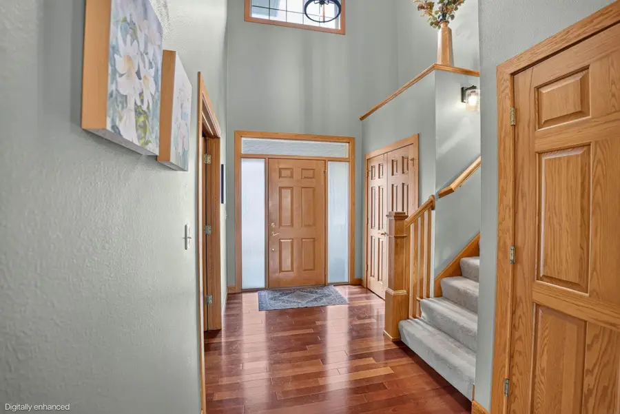 818 Eagle Ridge Road, Cedar Falls, IA 50613 - #2