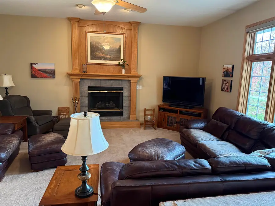 626 Eagle Ridge Road, Cedar Falls, IA 50613 - #3