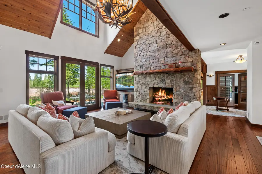 6126 S GOZZER RD, Harrison, ID 83833 - Image #2