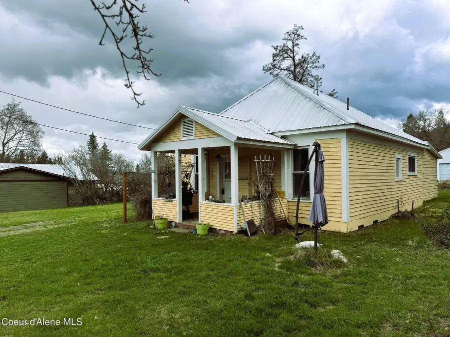 15867 N Roosevelt St, Rathdrum, ID 83858 - #2