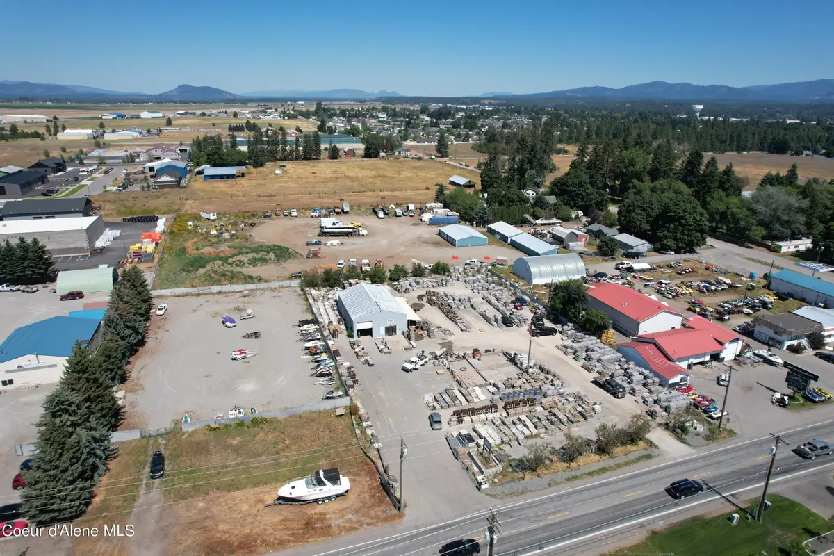 1751 Hayden Ave, Hayden, ID 83835 - Image #1