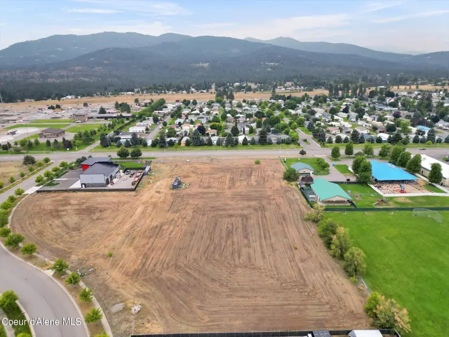 2087 W Seltice WAY, Post Falls, ID 83854 - #2