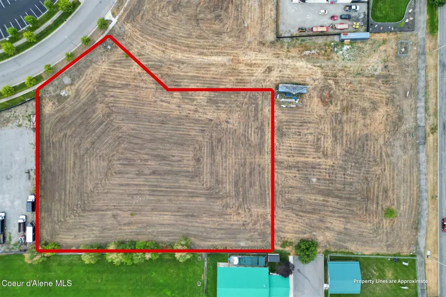 1087 N Lean ST, Post Falls, ID 83854 - #3