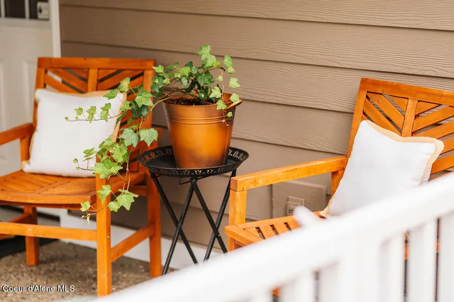 4467 W GREENCHAIN LOOP #1, Coeur Dalene, ID 83814 - Image #3