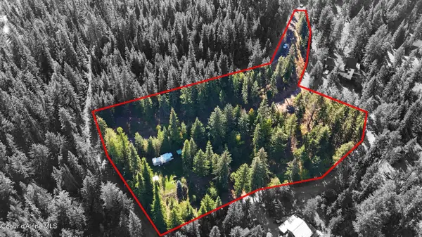 783 E Cliff View Dr, Harrison, ID 83833