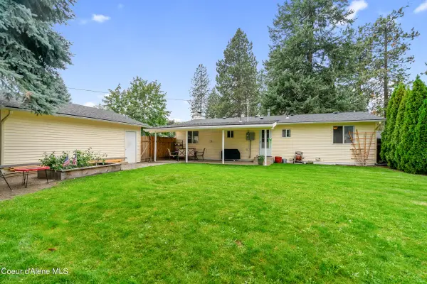 3230 N 8TH ST, Coeur d'Alene, ID 83815