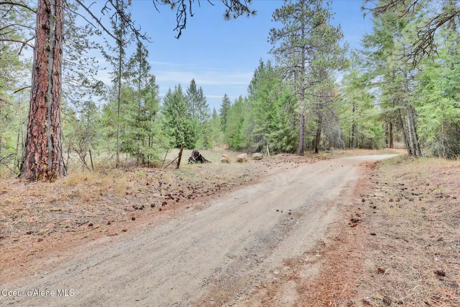 1571 Stone Rd, Blanchard, ID 83804 - Image #3