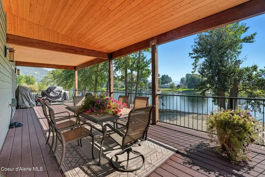 530 Cottonwood Dr, Saint Maries, ID 83861 - Image #2