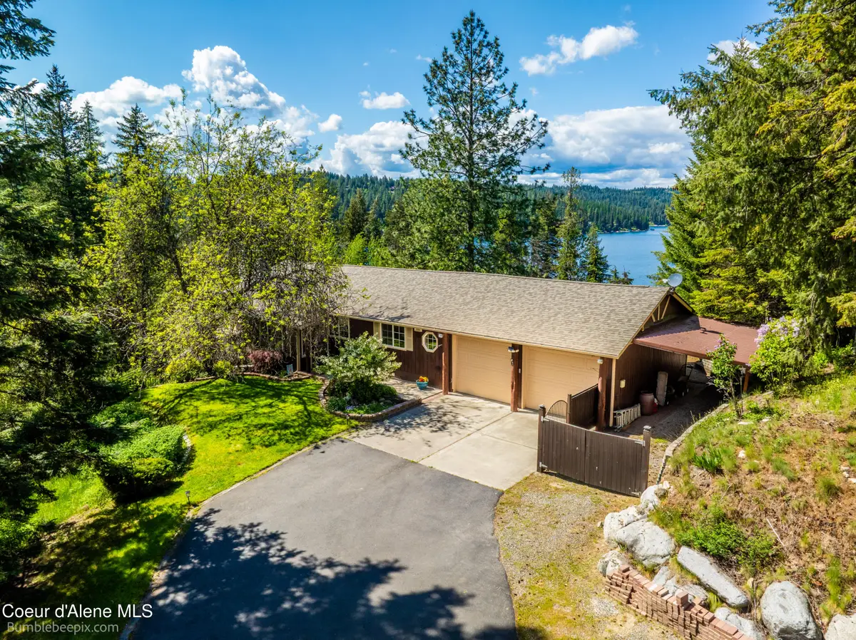 7485 E REVILO POINT RD, Hayden, ID 83835 - Image #1