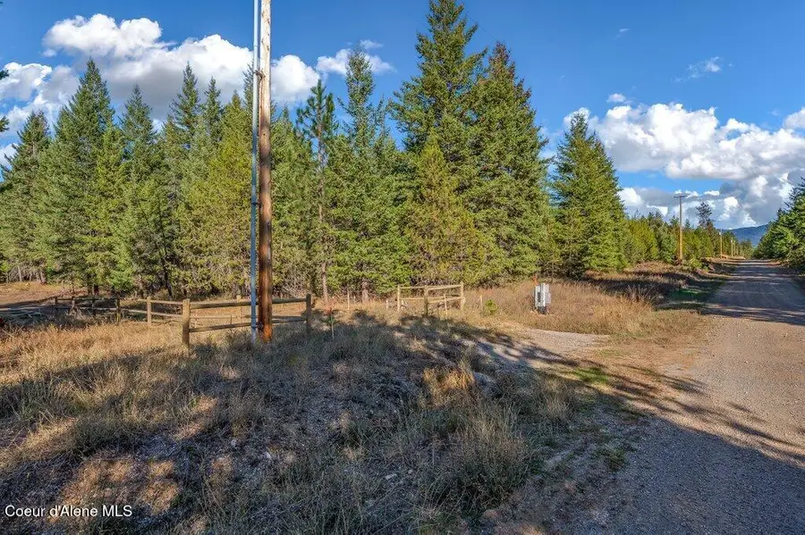 NKA E Son Shine Way, Athol, ID 83801 - Image #2