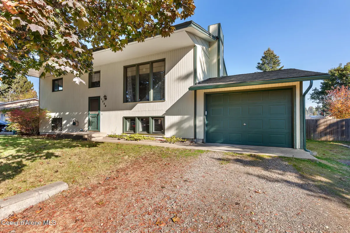 1052 N Monarch Ave, Post Falls, ID 83854 - Image #1