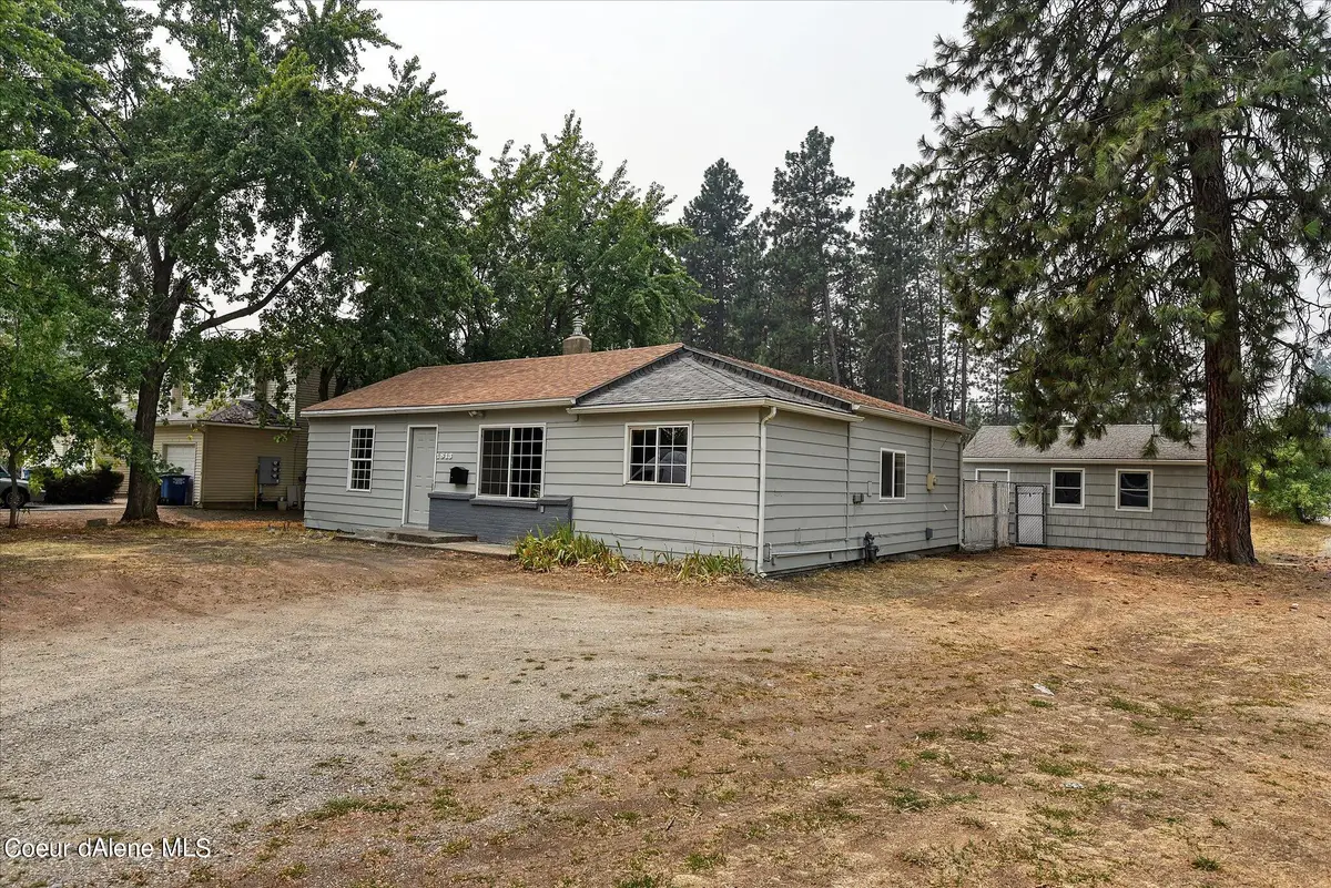 1813 N Spokane St, Post Falls, ID 83854 - Image #1