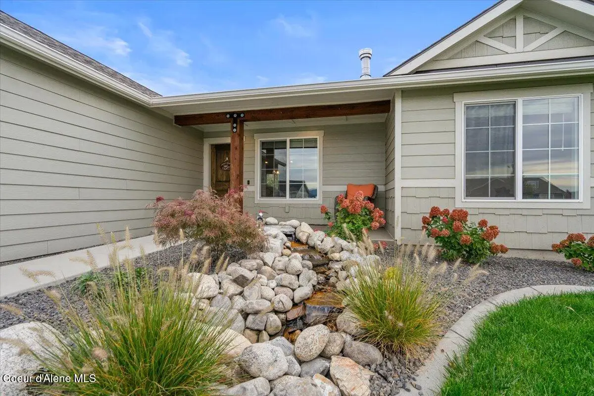 151 W TENNESSEE AVE, Post Falls, ID 83854 - Image #1