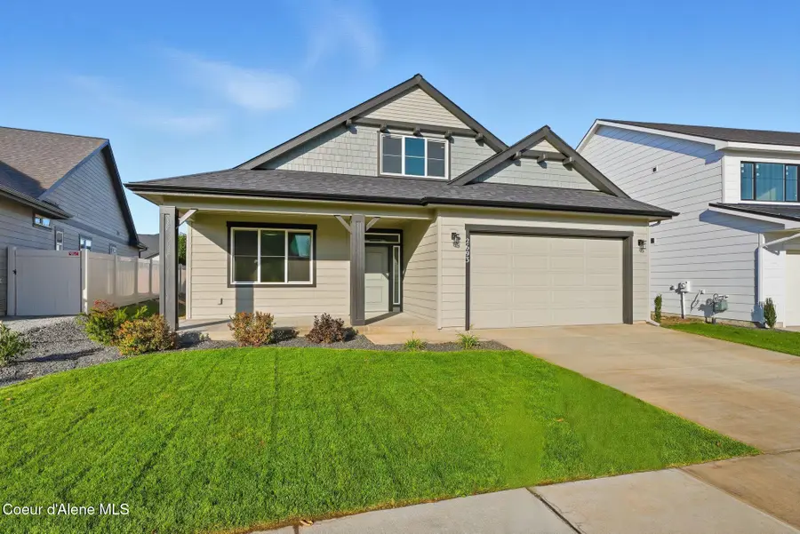 2693 W VICTOR LOOP, Coeur Dalene, ID 83815 - Image #2