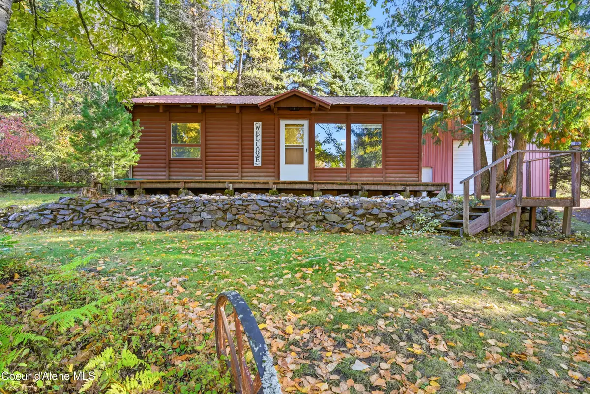 1306 Lakeshore Dr, Sagle, ID 83860 - Image #1