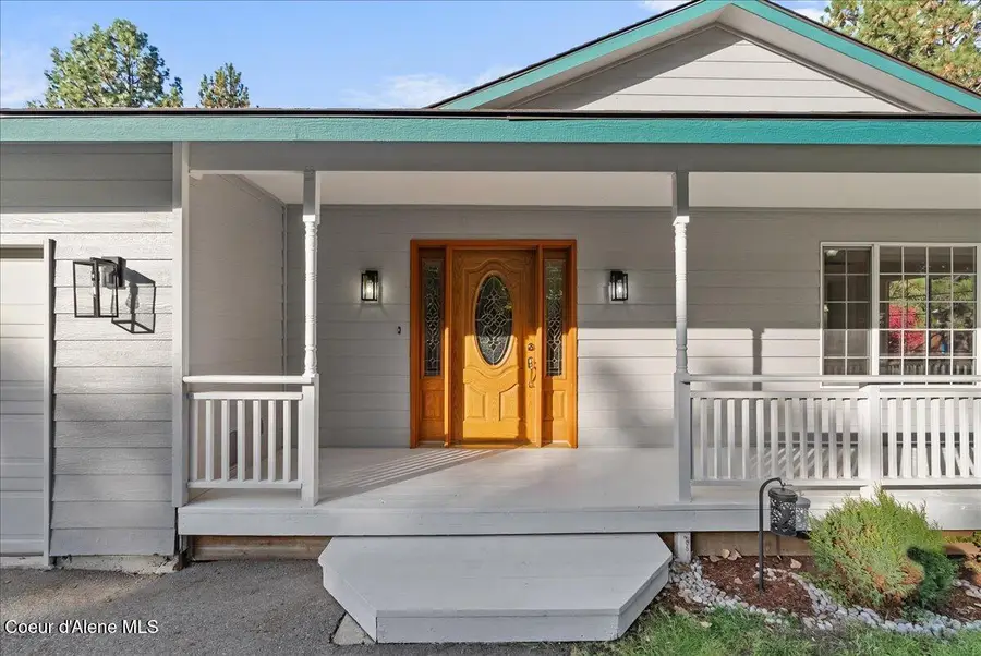 1145 E Oak CT, Coeur Dalene, ID 83815 - Image #3
