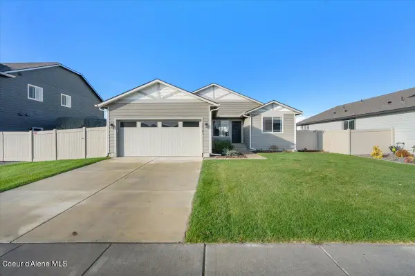 10101 N Belgrave Loop, Hayden, ID 83835