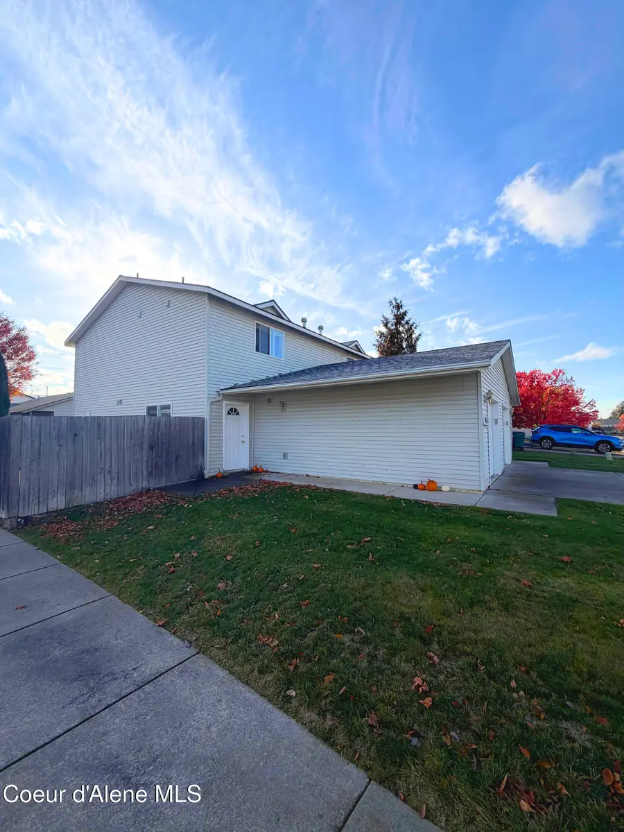 3740 E JORDAN DR, Post Falls, ID 83854 - Image #3