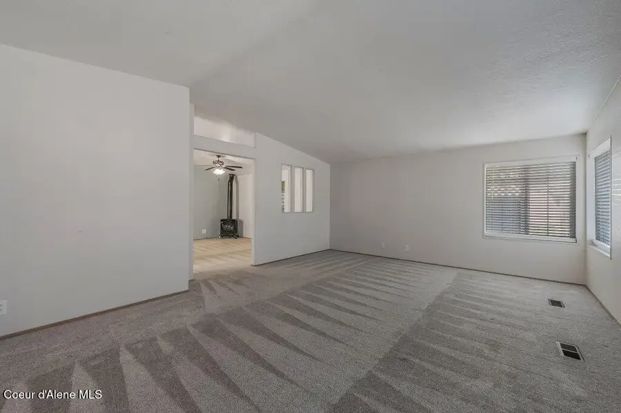 8509 N SUNNY LN, Hayden, ID 83835 - Image #3