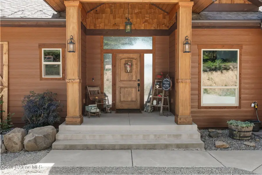 17378 N FREDDI RD, Rathdrum, ID 83858 - Image #3