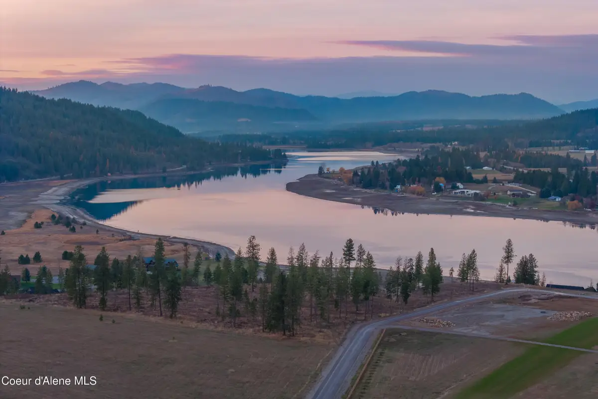 NNA Woodchuck Dr, Priest River, ID 83856 - Image #1