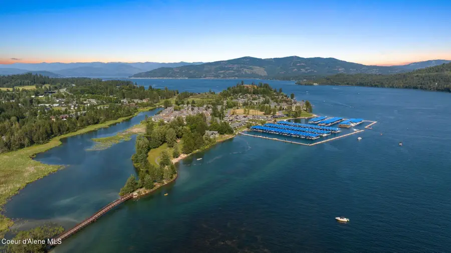 16 Hitchcock Dr, Dover, ID 83825 - Image #2