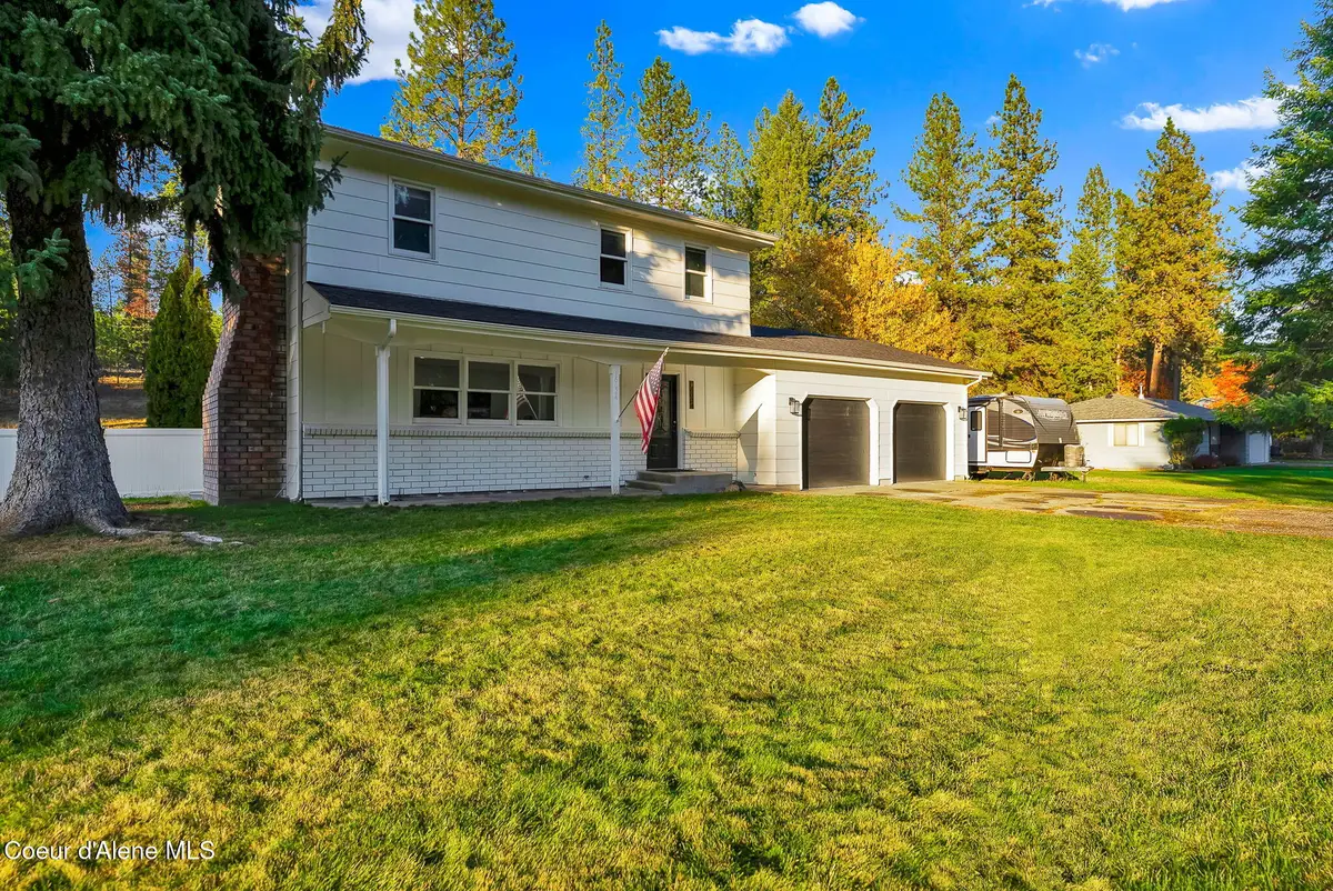 16024 W HOLLISTER HILLS DR, Hauser, ID 83854 - Image #1