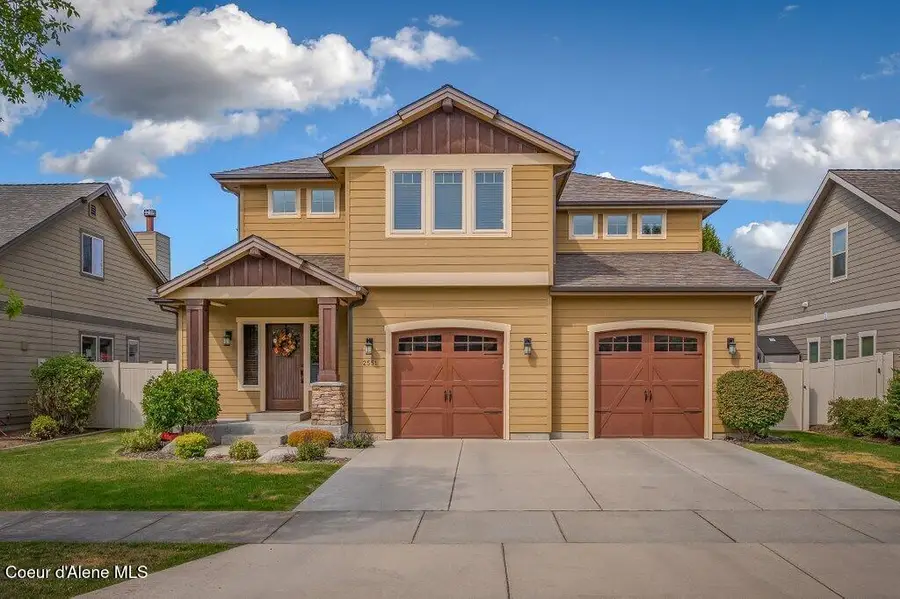 2551 W Renoir Dr, Coeur Dalene, ID 83815 - Image #3