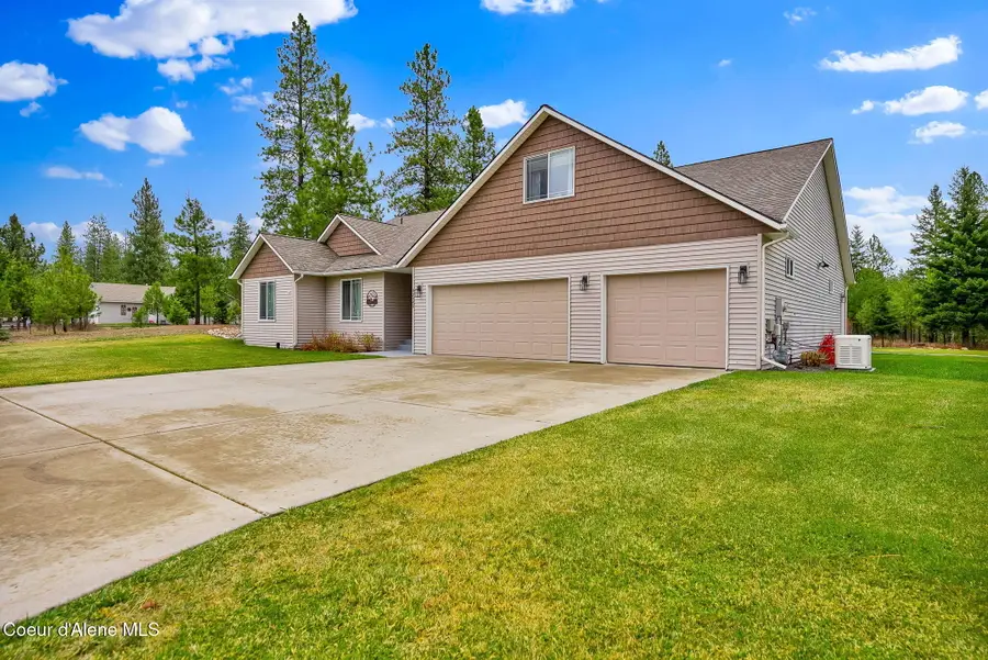 32948 N 16TH AVE, Spirit Lake, ID 83869 - Image #2