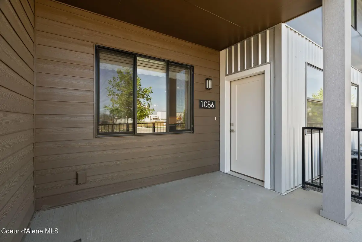 1086 E 4th Ave, Post Falls, ID 83854 - Image #1