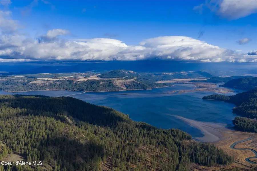 1635 Canyon Ridge Dr, Plummer, ID 83851 - Image #2