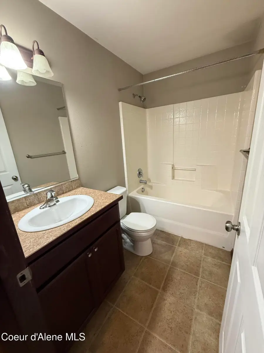 4814 W PRINCETOWN LN, Coeur Dalene, ID 83815 - Image #2