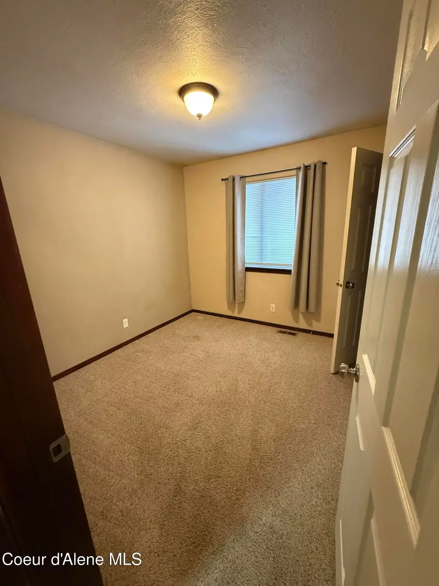 4814 W PRINCETOWN LN, Coeur Dalene, ID 83815 - Image #3