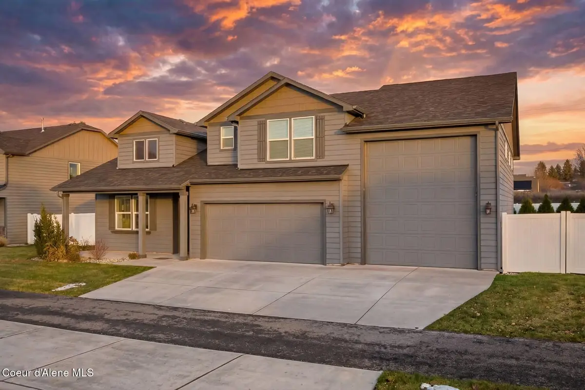 778 W Jenicek Loop, Post Falls, ID 83854 - Image #1