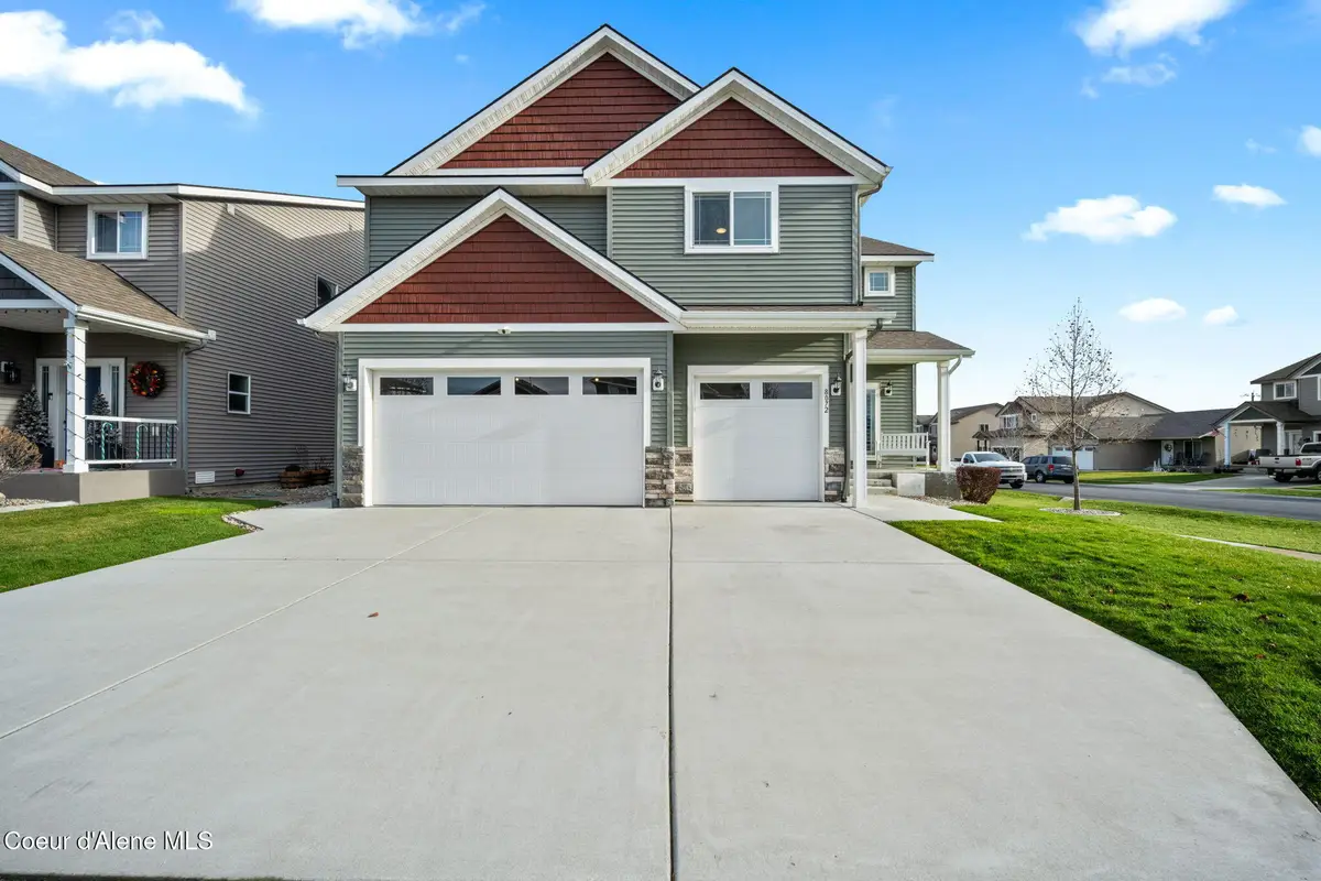 8072 N SCOTSWORTH ST, Post Falls, ID 83854 - Image #1