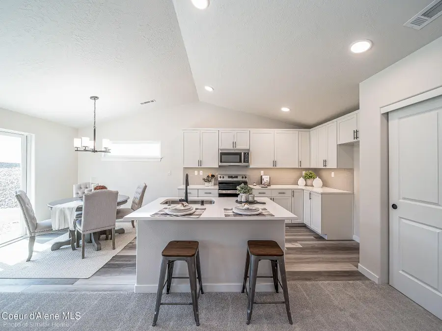 1552 N McKelvy Ln, Post Falls, ID 83854 - Image #3