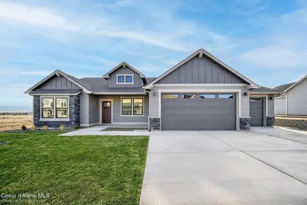 1512 N McKelvy Ln, Post Falls, ID 83854