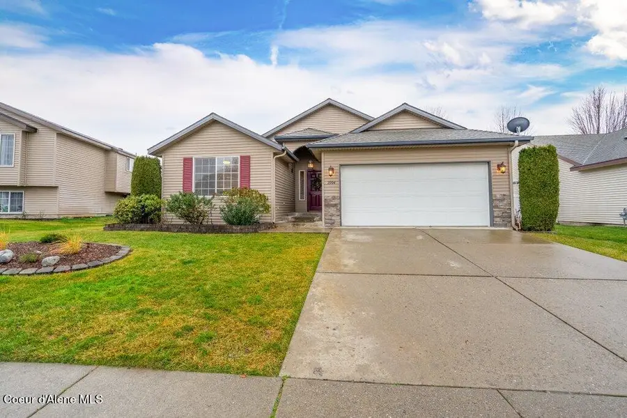 2994 W WILBUR AVE, Coeur Dalene, ID 83815 - Image #2