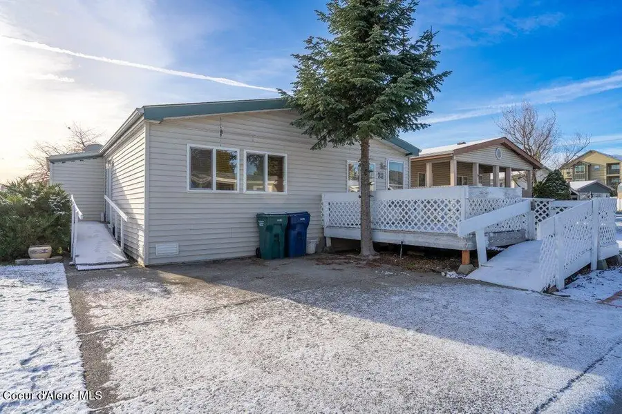 4948 W Cougar CIR, Coeur Dalene, ID 83815 - Image #2