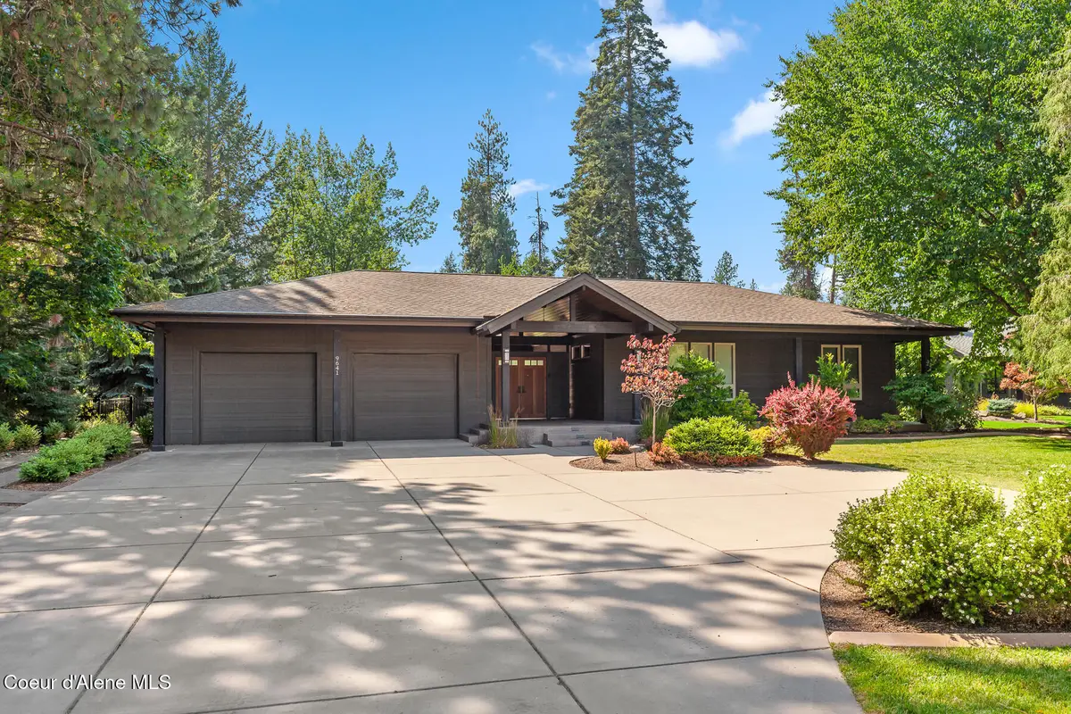 9641 N EASY ST, Hayden Lake, ID 83835 - Image #1