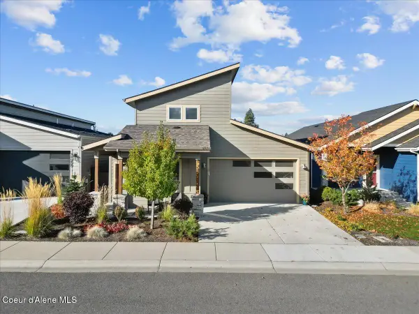 3299 N ROSALIA RD, Coeur d'Alene, ID 83814