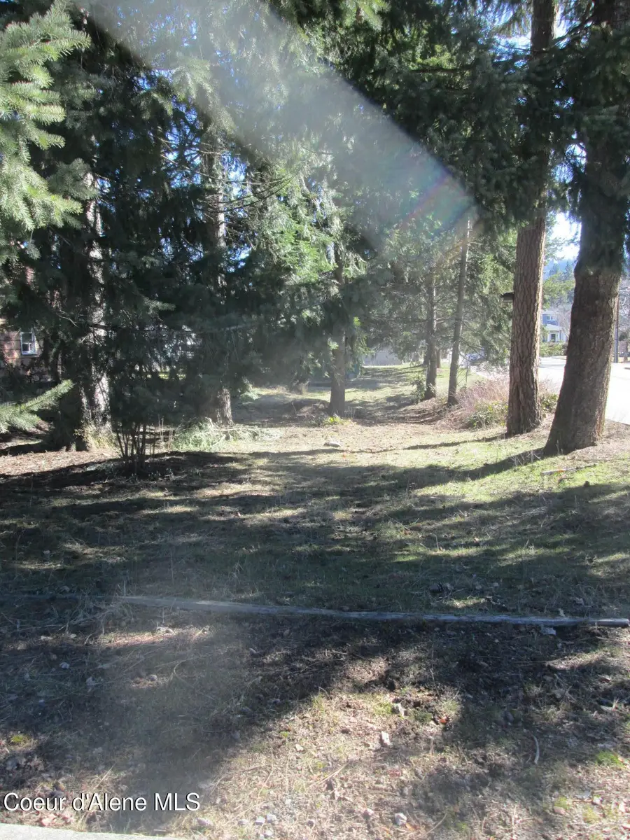 416 S 17TH ST, Coeur Dalene, ID 83814 - Image #3