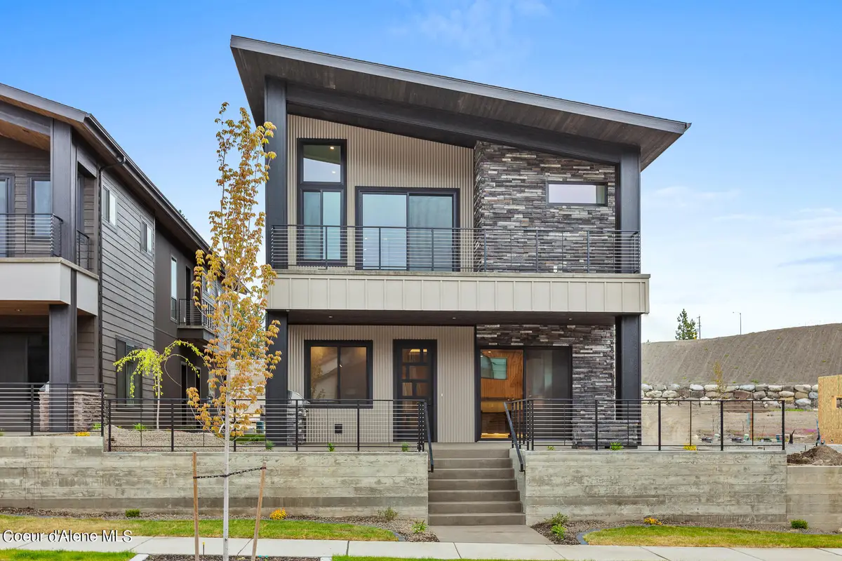 2881 W Lumber Ln, Coeur Dalene, ID 83814 - Image #1