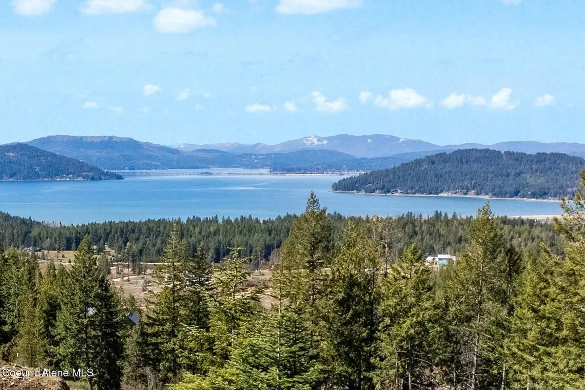 101 Green Monarch Lane, Sandpoint, ID 83864 - Image #1