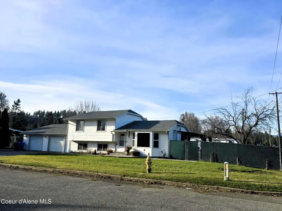 25021 E San Carlos Rd, Newman Lake, WA 99025 - Image #2