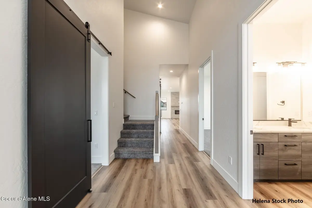 11521 N ZEVON LANE, Rathdrum, ID 83858 - Image #1